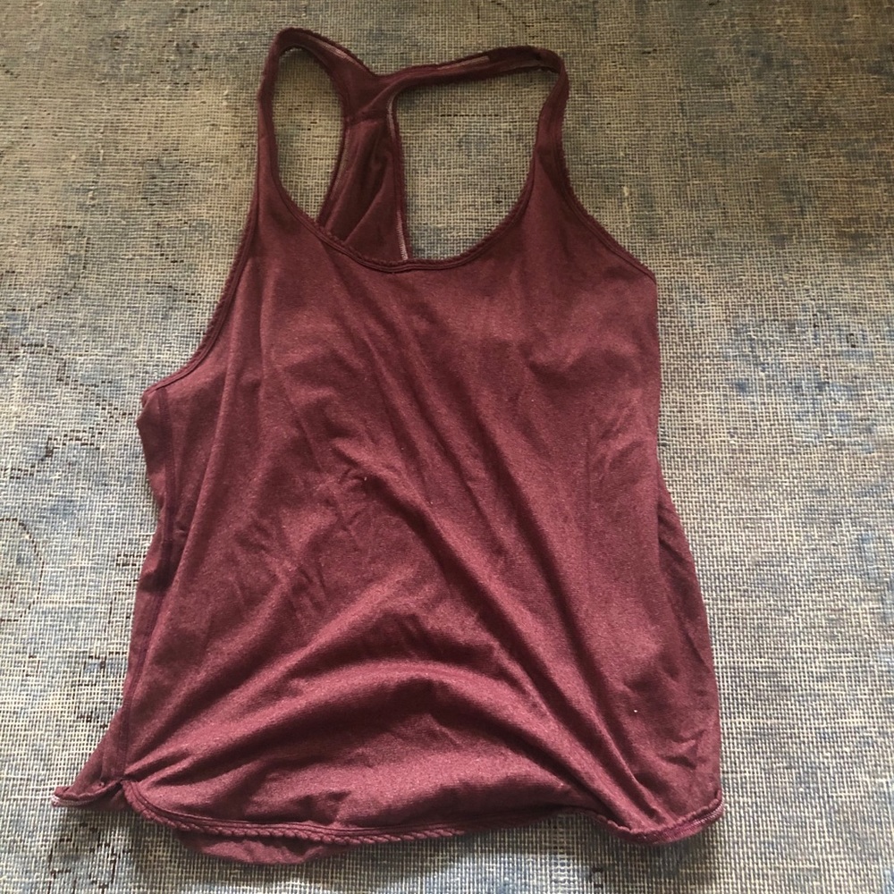 Lululemon tank